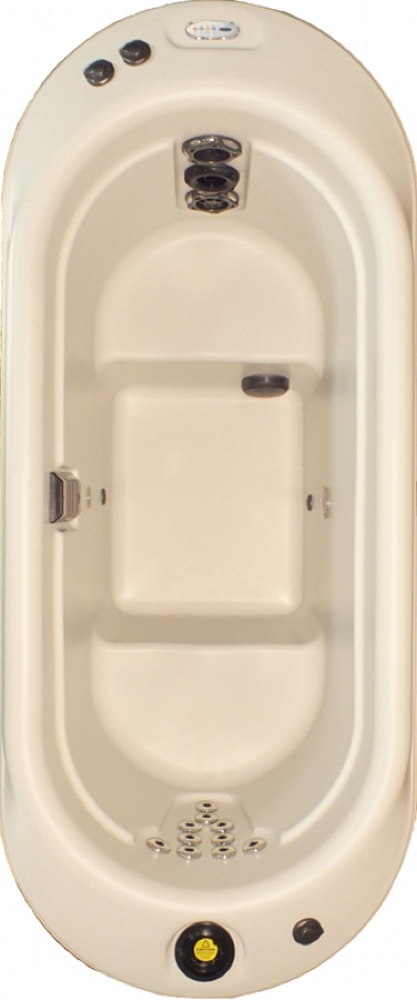 Bella MS hot tub
